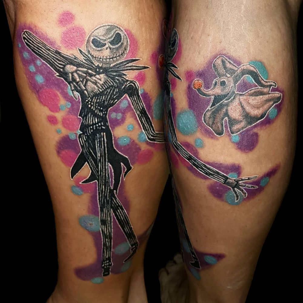 Jack Skellington a color en la pierna